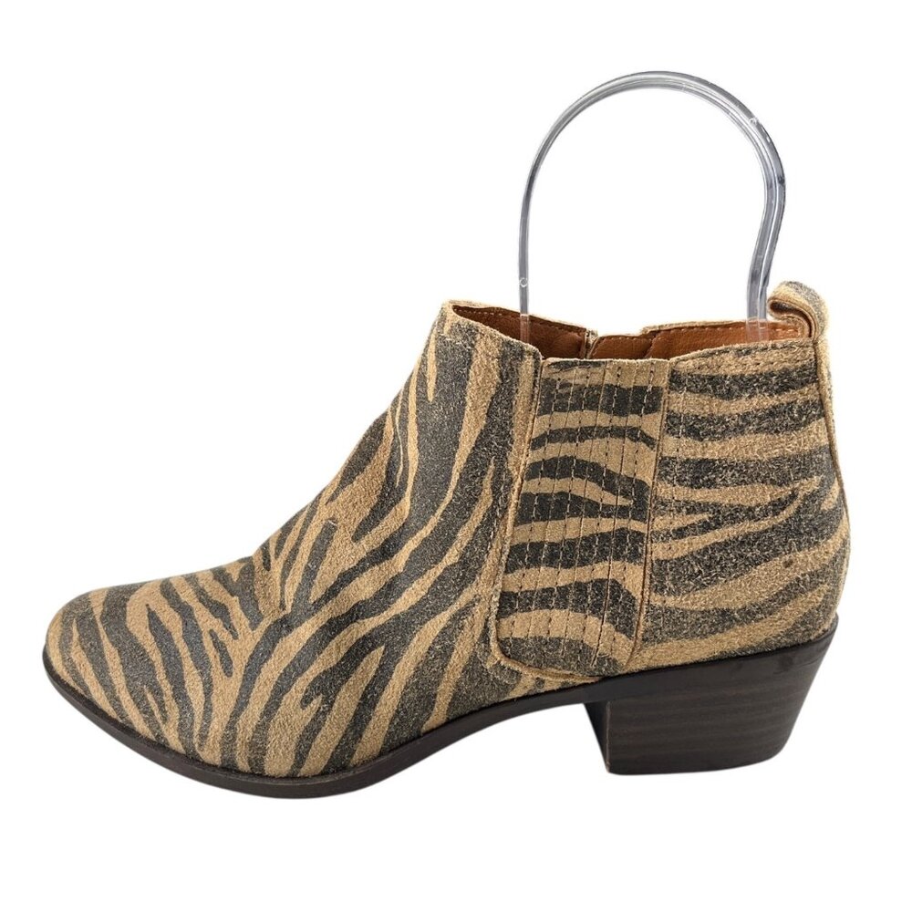 Lucky Brand Bimare Distressed by Design Suede Ankle Bootie Tiger Print Size 8.5W